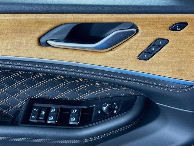 2023 Jeep Grand Cherokee Summit Reserve 4x4