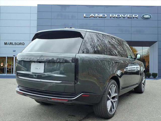 2026 Land Rover Range Rover P400 SE 7 Seat