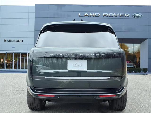 2026 Land Rover Range Rover P400 SE 7 Seat