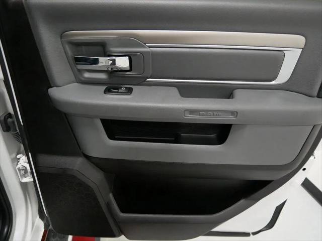 2018 Ram 1500 Big Horn Crew Cab 4x4 5'7" Box