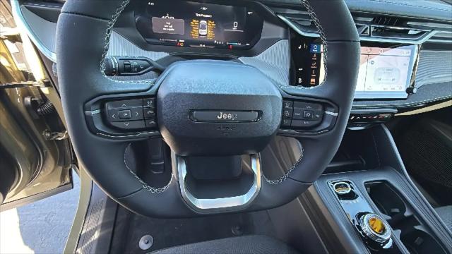 2026 Jeep Cherokee Laredo 4x4