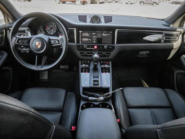 2025 Porsche Macan Macan