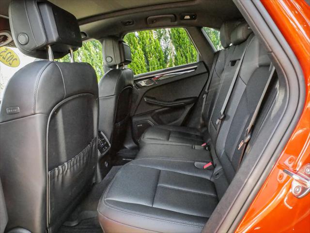 2025 Porsche Macan Macan