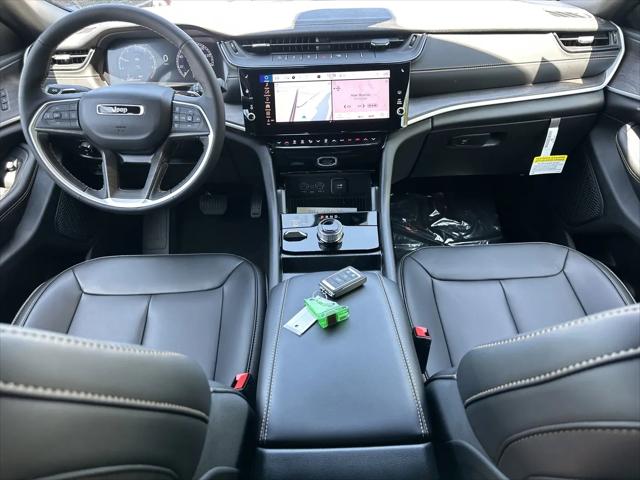 2026 Jeep Grand Cherokee L 85th Anniversary Edition