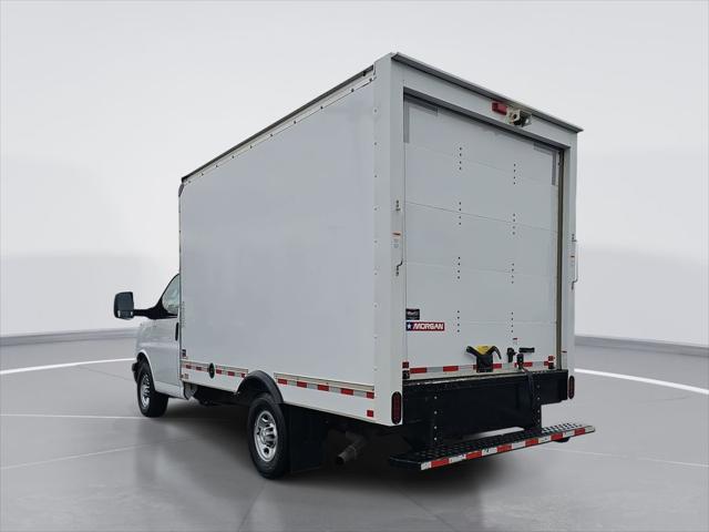 2021 Chevrolet Express Cutaway Work Van