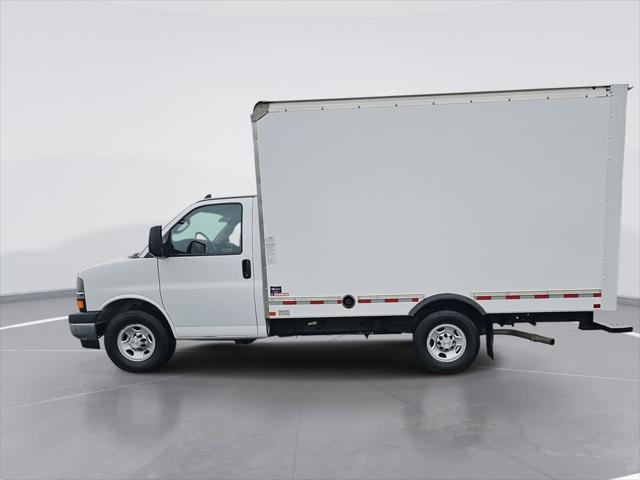 2021 Chevrolet Express Cutaway Work Van