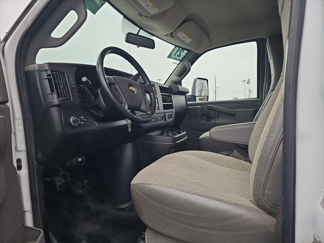 2021 Chevrolet Express Cutaway Work Van