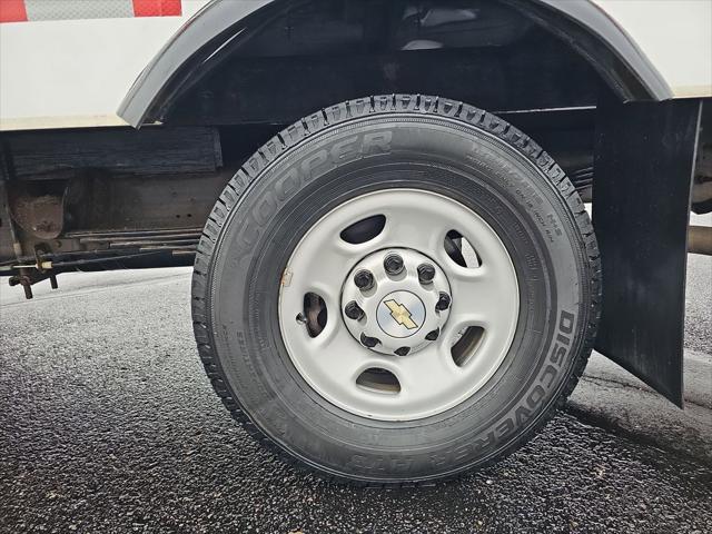 2021 Chevrolet Express Cutaway Work Van