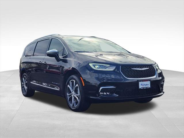 2026 Chrysler Pacifica Pinnacle AWD