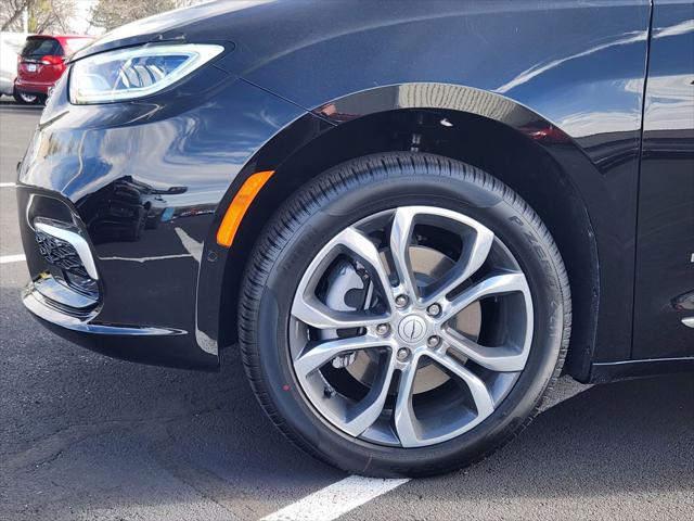 2026 Chrysler Pacifica Pinnacle AWD
