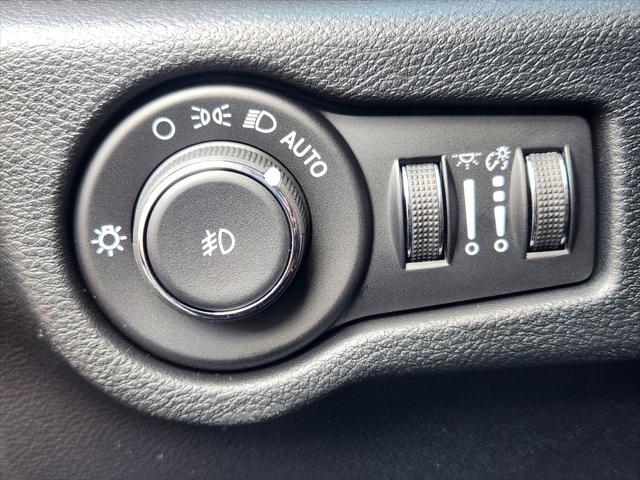 2026 Chrysler Pacifica Pinnacle AWD