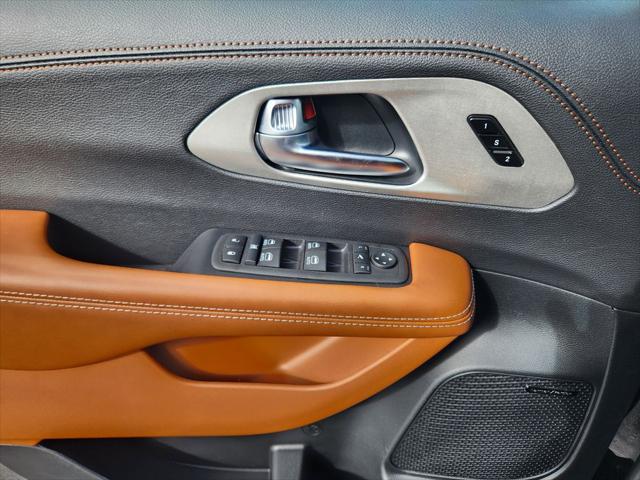 2026 Chrysler Pacifica Pinnacle AWD