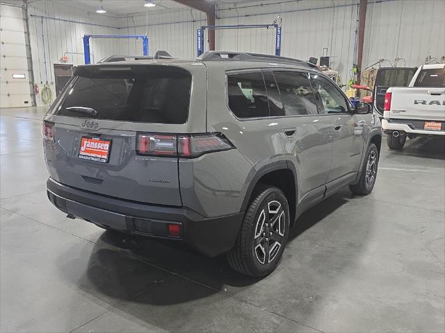 2026 Jeep Cherokee Laredo 4x4