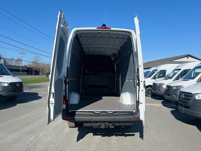 2026 Mercedes-Benz Sprinter 2500 High Roof 4-Cyl Diesel HO
