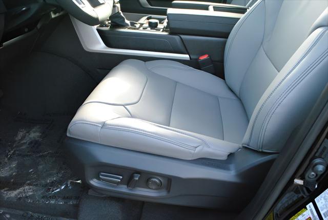 2026 Toyota Tundra SR5 CrewMax 5.5' Bed