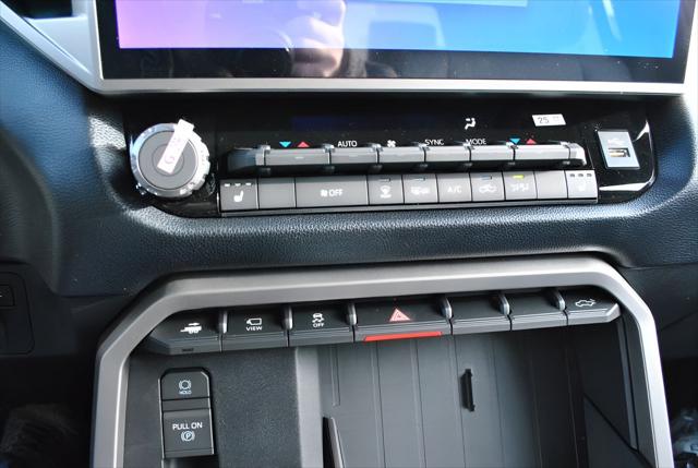 2026 Toyota Tundra SR5 CrewMax 5.5' Bed