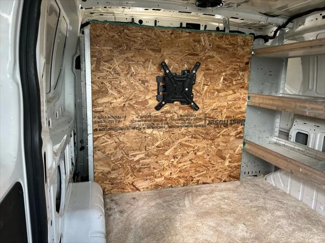 2018 Ford Transit 150 Van Low Roof 60/40 Pass. 130-in. WB