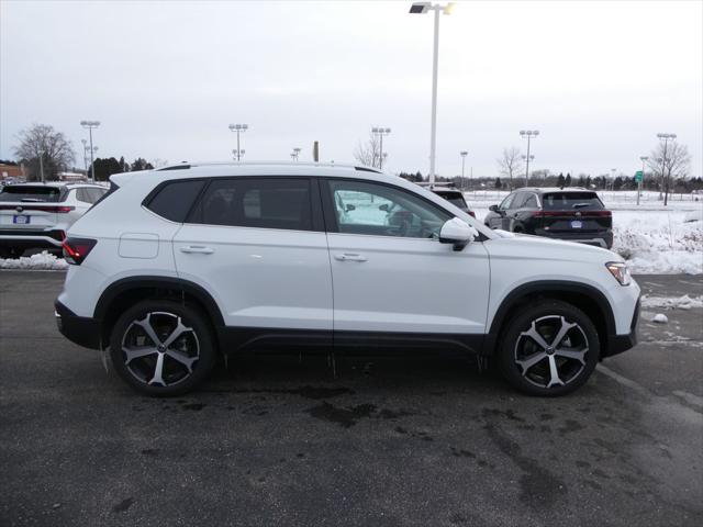 2026 Volkswagen Taos SEL