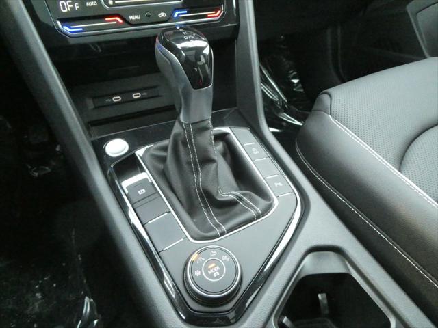 2026 Volkswagen Taos SEL