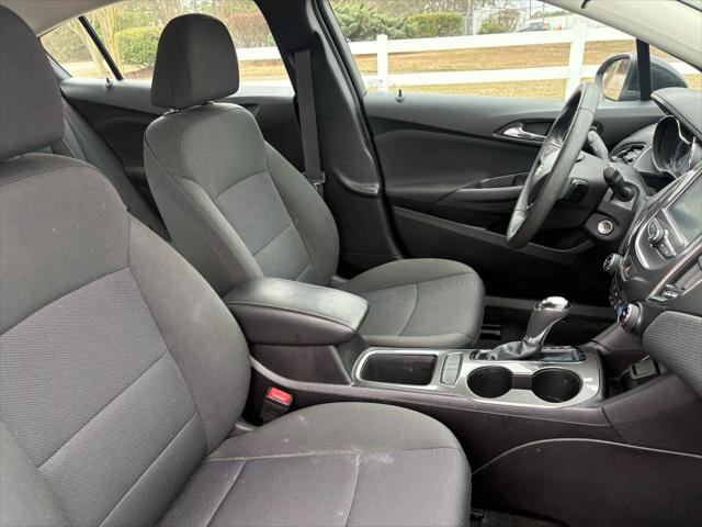 2017 Chevrolet Cruze LT Auto