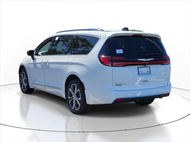 2026 Chrysler Pacifica Pinnacle AWD
