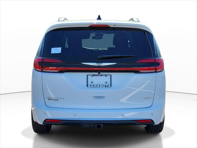 2026 Chrysler Pacifica Pinnacle AWD