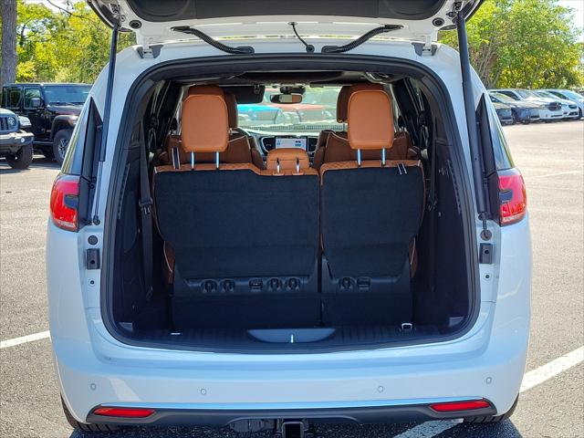 2026 Chrysler Pacifica Pinnacle AWD