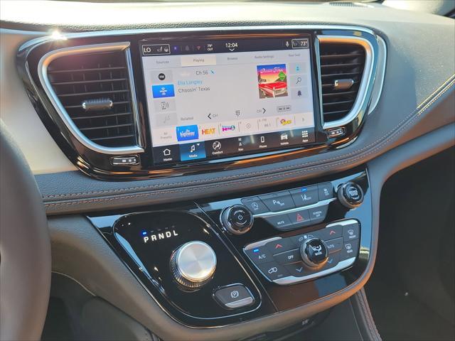 2026 Chrysler Pacifica Pinnacle AWD