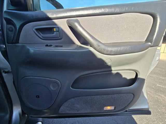 2004 Toyota Tundra SR5 V8