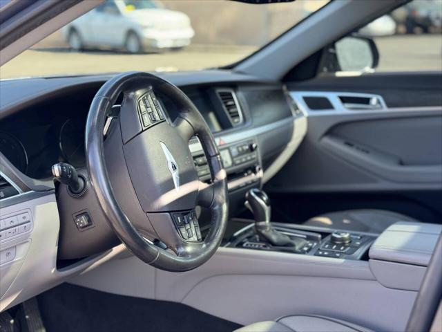 2015 Hyundai Genesis 3.8