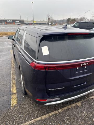 2022 Kia Carnival MPV LX Seat Package