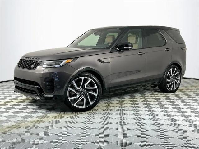 2025 Land Rover Discovery P360 Dynamic SE for sale in Naples, FL
