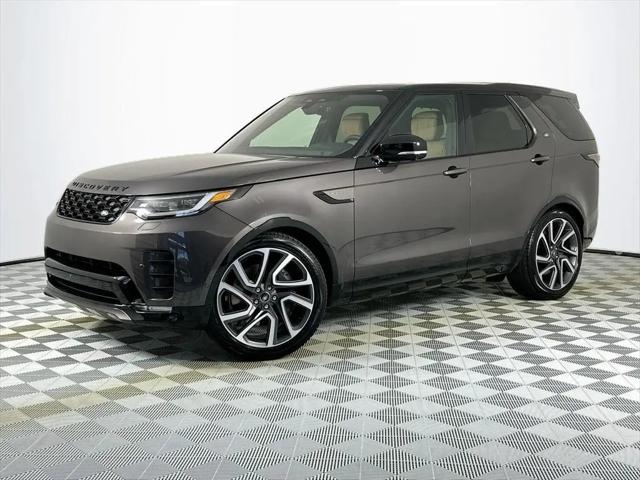 2025 Land Rover Discovery P360 Dynamic SE for sale in Naples, FL