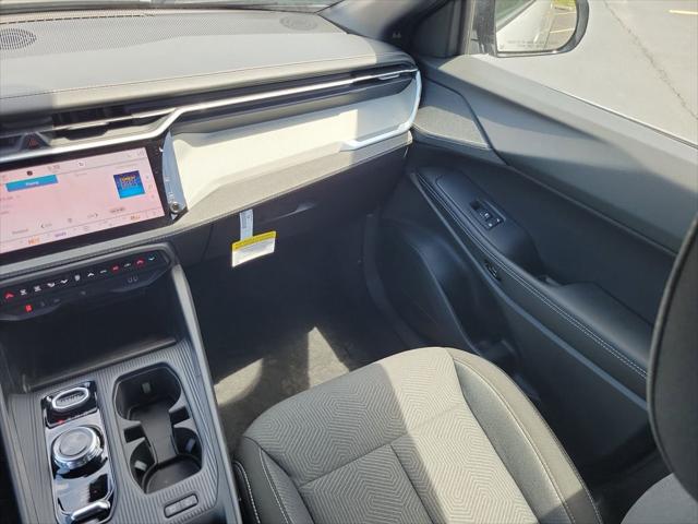 2026 Jeep Cherokee Laredo 4x4