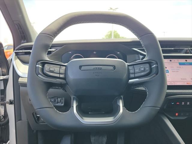 2026 Jeep Cherokee Laredo 4x4