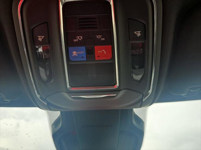 2026 Jeep Cherokee Laredo 4x4