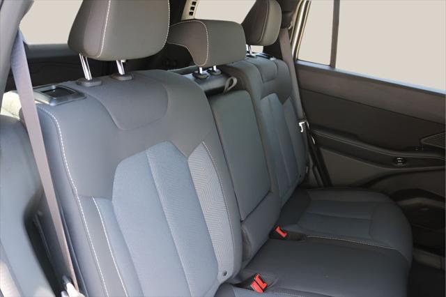 2026 Jeep Cherokee Laredo 4x4