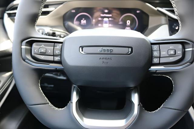 2026 Jeep Cherokee Laredo 4x4