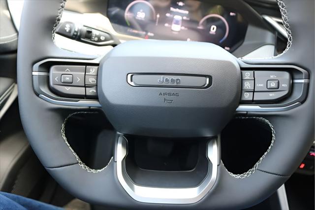 2026 Jeep Cherokee Laredo 4x4