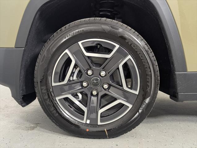 2026 Jeep Cherokee Laredo 4x4