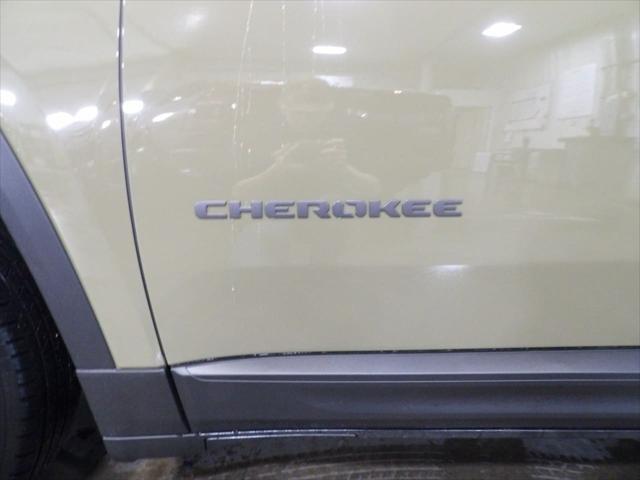 2026 Jeep Cherokee Laredo