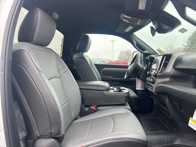 2026 Ram 3500 Tradesman/Big Horn
