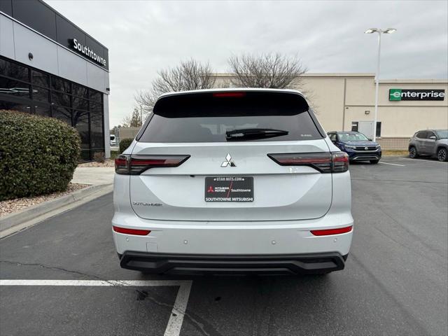 2026 Mitsubishi Outlander ES 1.5T S-AWC