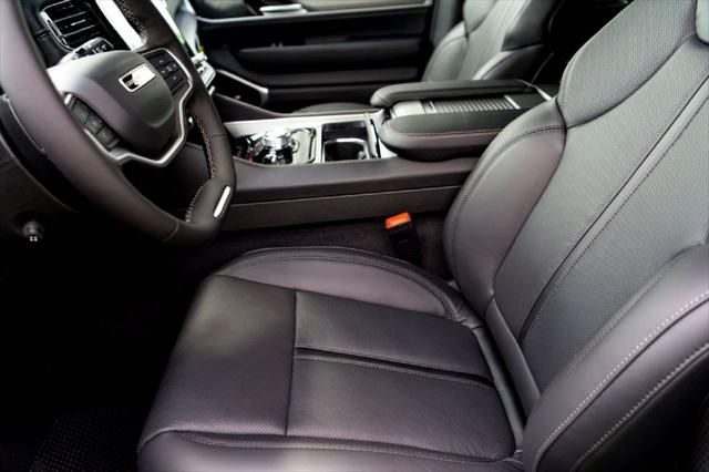 2026 Jeep Grand Wagoneer L Limited Altitude 4x4