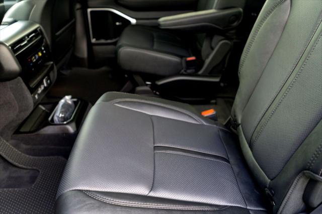 2026 Jeep Grand Wagoneer L Limited Altitude 4x4