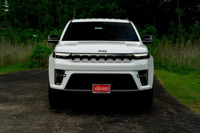 2026 Jeep Grand Wagoneer L 4x2