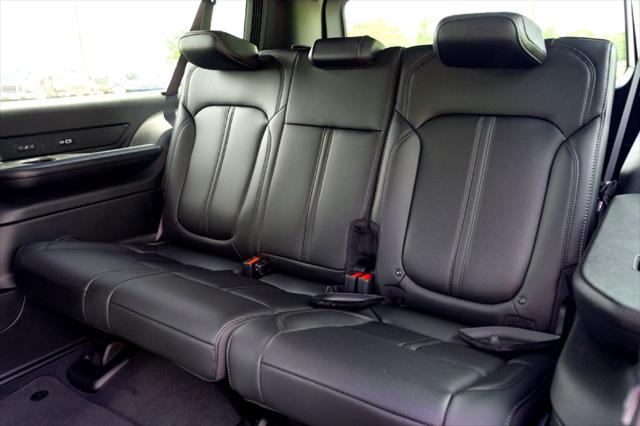 2026 Jeep Grand Wagoneer L 4x2