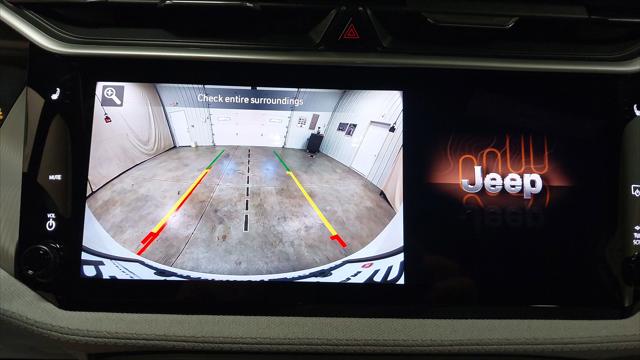 2026 Jeep Cherokee Laredo 4x4