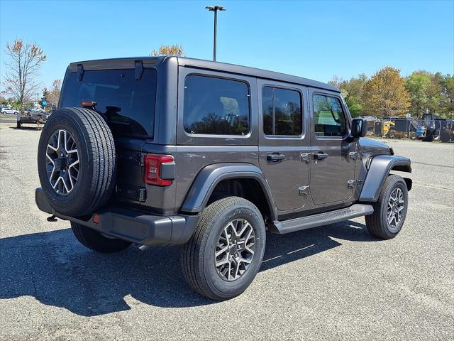 2026 Jeep Wrangler 4-Door Sahara 4x4