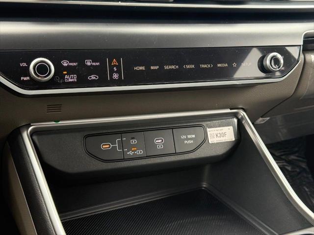 2026 Kia Carnival LXS